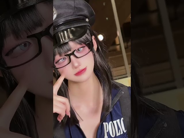 Vídeo relacionado con KOMEIYL Costume Cosplay Rumi, Anime Cosplay Costume, 3 Piezas Cantantes Pop Disfraz Completo de Anime, para Carnavals Fiestas Cosplay (130cm)