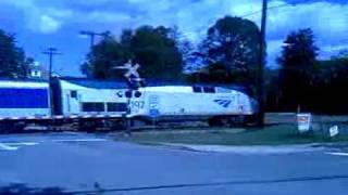 preview picture of video 'Amtrak Going Through Gibsonville, NC'