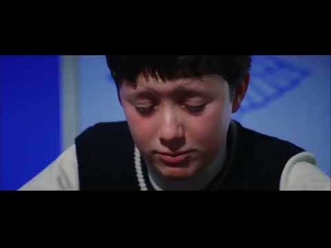 Μανόλια trailer