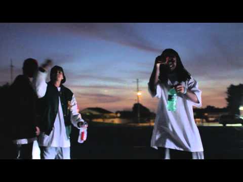 smooth da youngflyfella and nate deez  - "Watz hannin"