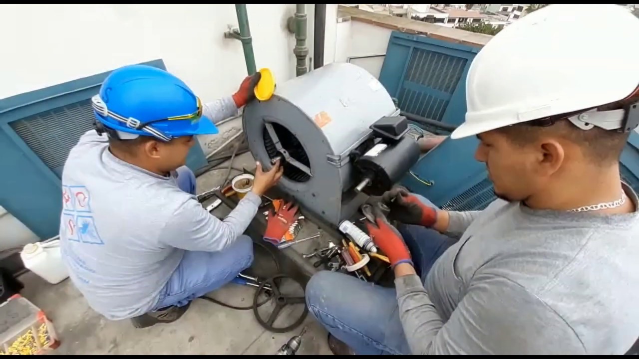 Mantenimiento de Inyector de Aire para la presurización de escaleras