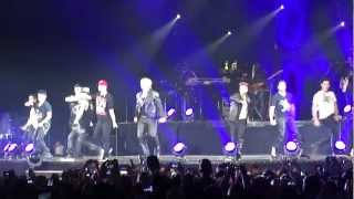 NKOTBSB Berlin 5/7/12 - Larger Than Life