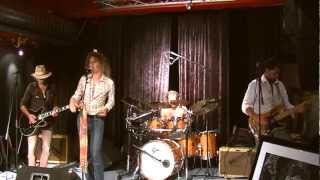 Cherry Red - Les Trois Tetons - LIVE