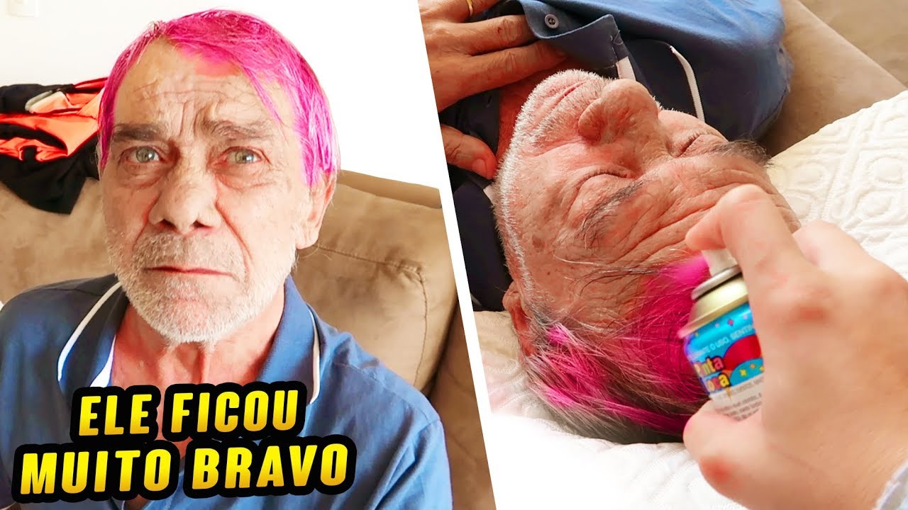 PINTEI O CABELO DO MEU PAI DE ROSA ENQUANTO ELE DORMIA!!!