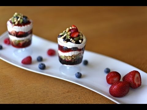 Greek Yogurt Parfaits-RECIPE