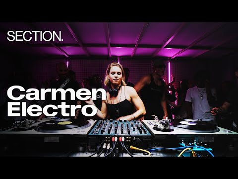Carmen Electro | Techno vinyl DJ Set | SECTION. | August 2025