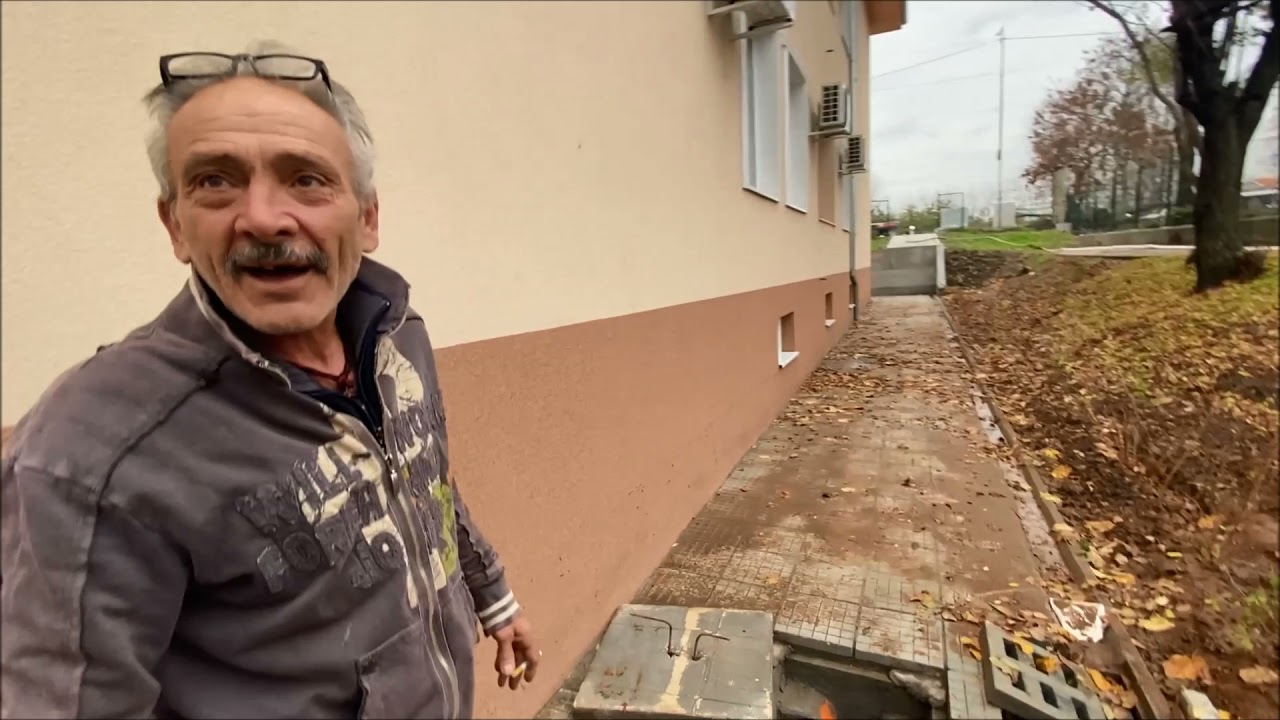 Наводни се новооткритият център за временно настаняване в Димитровград 