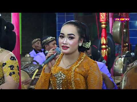 ANGKLENG ..GARWANE WONG LIYO voc ; WULAN VIEW - VIEW // CINDE LARAS