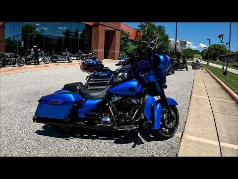 2018 Harley-Davidson Street Glide Grand American Touring