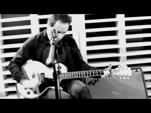 Joseba Irazoki - Udaberriko Eguzki (Live @ Apolo Vitoria-Gasteiz)