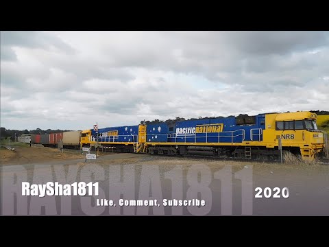 6MP4 - NR8-NR36 (Toll) Lovely Banks - Australian Trains by Raysha1811