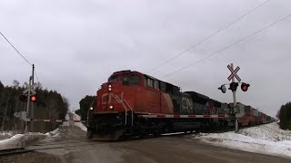 preview picture of video 'CN 8911 departing Zephyr (08MAR2014)'