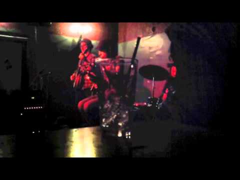 The Burning Streets-Wearin' Me Down-Live at The wunderbar