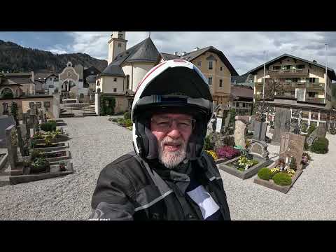motorbiKing Austria - ST. GILGEN - Wolfgangsee  Salzkammergut - Motorrad Tour HONDA NC750X adventure