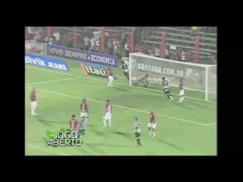 Internacional 1 x 2 Santos (Campeonato Brasileiro 2013)
