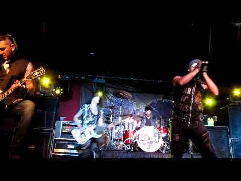 Thumbnail for Pop Evil - In the Big House @ Ground Zero, Traverse City, MI 9-2-2011 by Pop Evil
