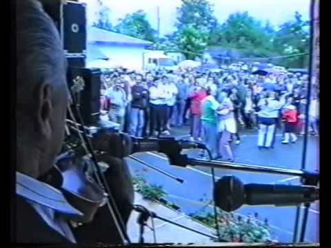 KUD "JANUŠEVEC" 1995. JOŽIKA FA NA SUSRETU MUZIKAŠA U SAVSKOM MAROFU