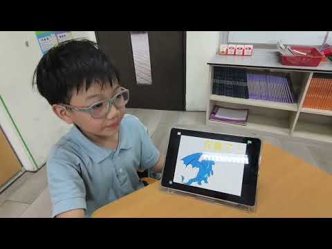 【佳作】裕德國小 ScratchJr 採香菇和躲短劍 邱O程(作品編號：049)