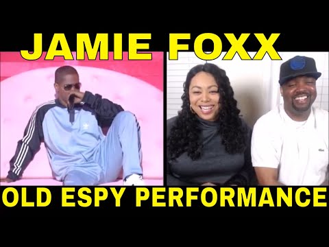 JAMIE FOXX SERENADES SERENA WILLIAMS REACTION