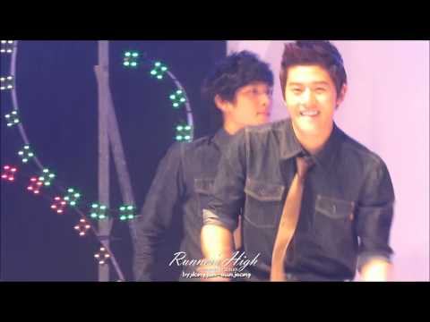 [Fancam] 121031 ZE:A Dongjun - body to body(서울걸즈컬렉션)