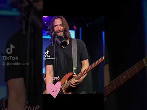 Keanu Reeves with Dogstar ❤️🎸 Have I already told you that I love you ♥️🙏