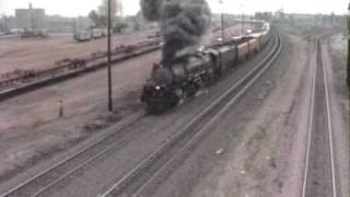 preview picture of video 'Union Pacific 3985, Omaha Nebraska, 1994'