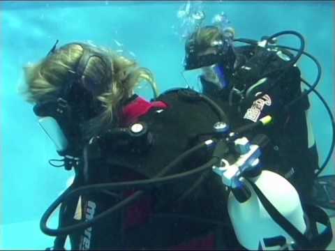 Unterwasserhochzeit BOOT Düsseldorf 17. Januar 2009