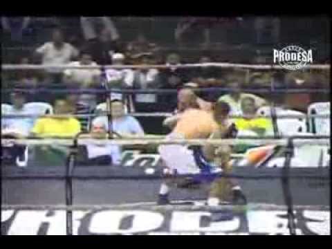 Pelea Carlos Rueda vs Marlon Marquez - Videos Prodesa