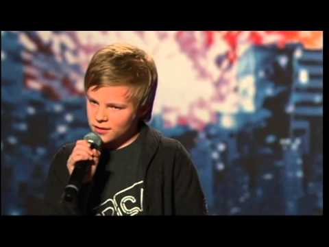 Victor sjunger som Whitney Houston - Talang (TV4)