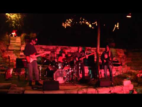 Cold Waste - theKorkus - Jennifer's Garden 20091030