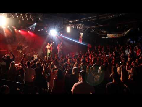 Bushbayer feat. MissFluffy - Ist Liebe die Antwort