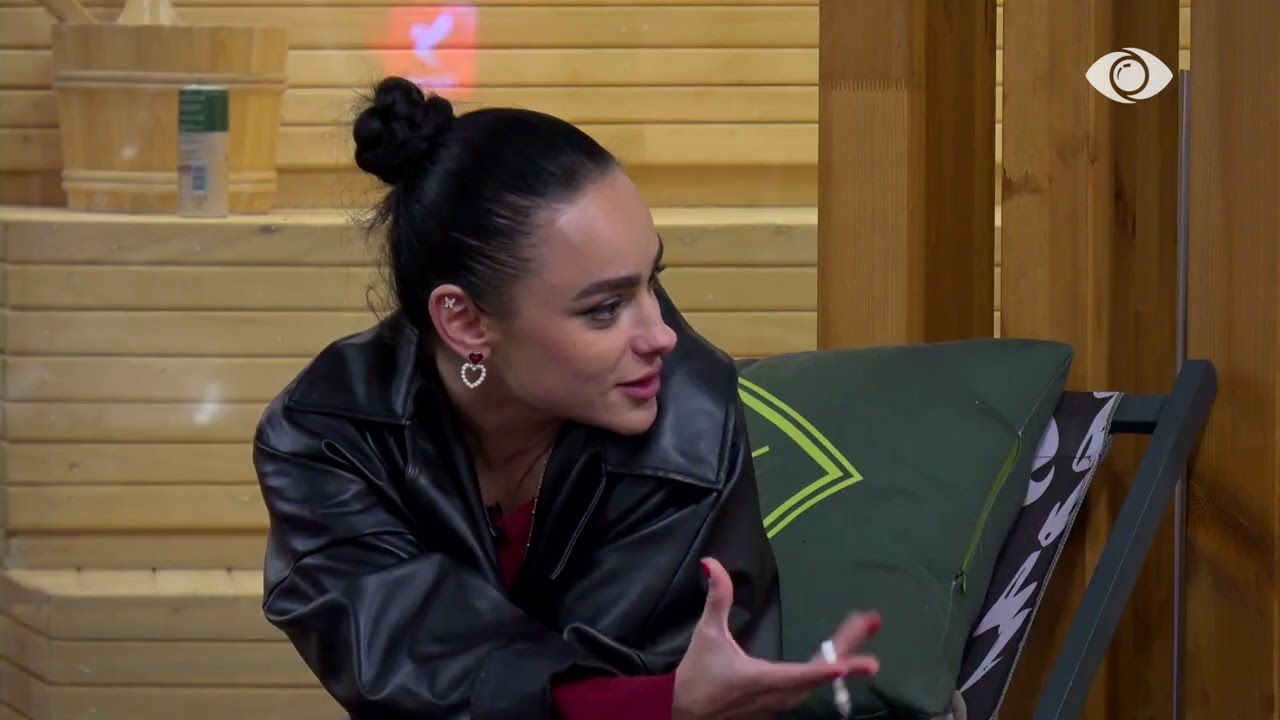 Dua që të jemi bashkë/ Gjesti bisedon me Eglin, banorja: Të lidhur?