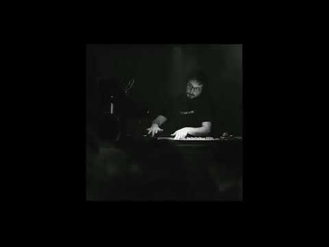 Lowris @ MONO4000 & Nordstern - CLUB4000 - 03.02.18 (trommel)