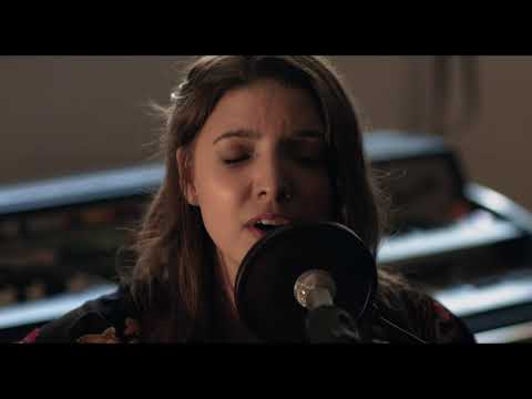 Troubadour Boy - Daisy Chute - Live at Love Electric Studios