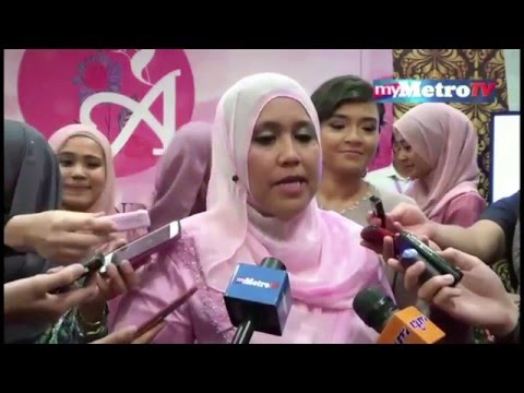 Gadis kecil mengisap anggota laki-laki Berapa banyak adalah patogen kuda di tetes