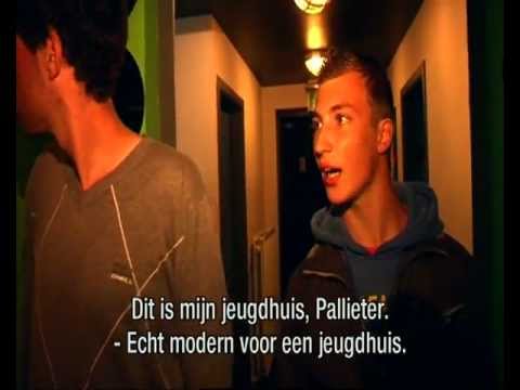 DE 327 // Komen Zuipen