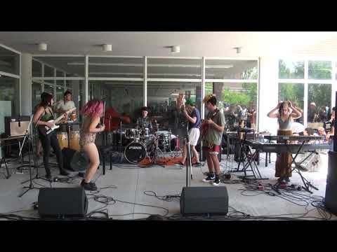 y deshacer- marilina bertoldi