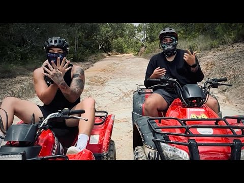 Alex Díaz and Yarini