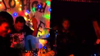 MODERN GUNS // Intro & Sunrise Live@ Ramandha Depok 24 may 2015