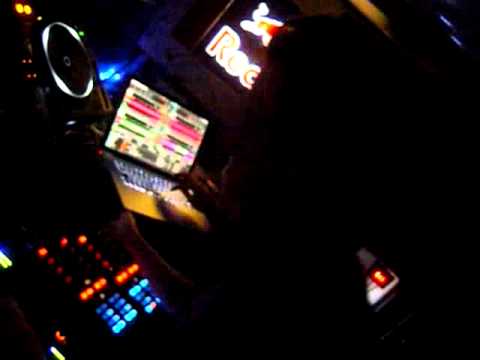 Medeew & Chicks Luv Us @ Spartacus Club part 1