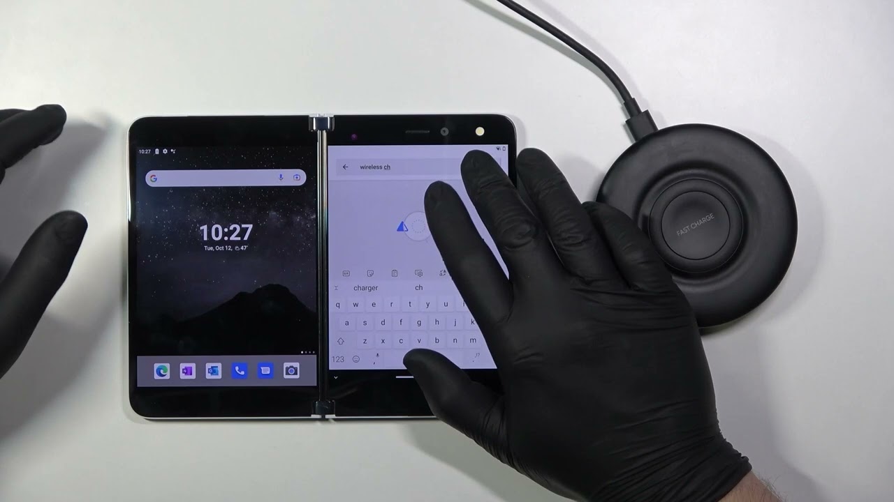 Does MICROSOFT Surface Duo Support Wireless Charging?