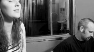 Frida Amundsen - Closer [Live in studio] [2011]