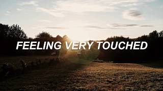 Outside with the cuties - Frankie Cosmos // lyrics