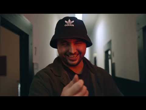 Maxtreme - Never Give Up (Official Music Video)