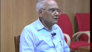 preview picture of video 'Dr. S L Bhyrappa's talk - 4 @ Mysore  23rd Nov 2014'