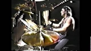 Bon Jovi - With a little help from my friends (Buffalo 31.07.1993)