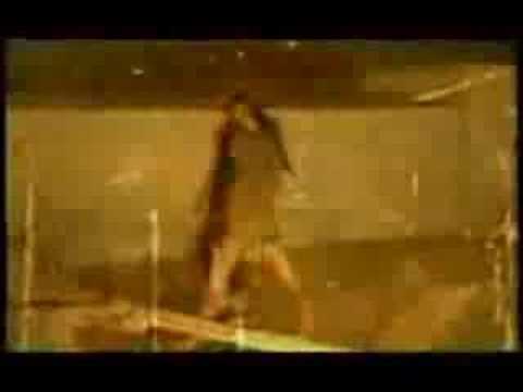 Kabát-Tarantule v trenkách