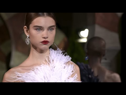 Oscar de la Renta Fall 2019 Runway Show