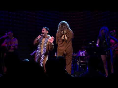 The Skivvies with Natalie Weiss & David Perlman - O Holy Night