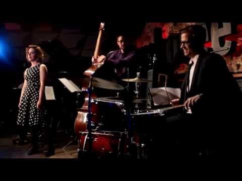 Uptempo Swing Drum Solo. Anton Jarl.